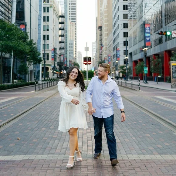 Elegant Cream Puff Sleeve Dress - Picture 4 of 4